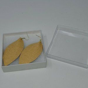 TC Fashions Earrings Gold Tone W/Tan Dangle Leaves